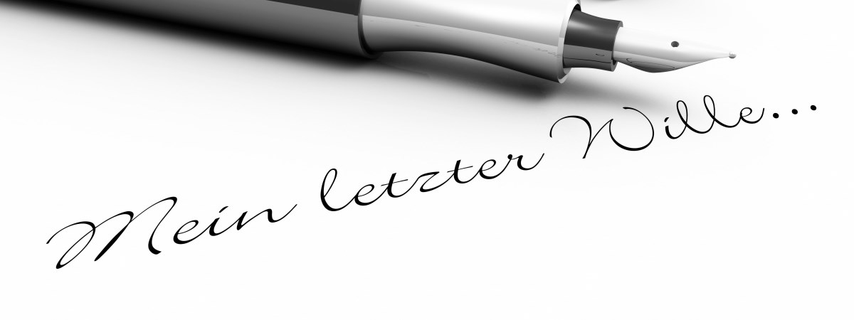 "My last will" handwritten with a pen. Inheritance law advice: Good consulting before and after a succession is important.